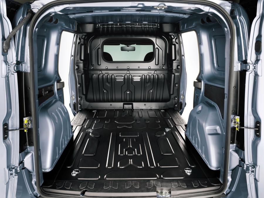 Fiat Doblo Cargo 2010 года  (фото 3 из 19)